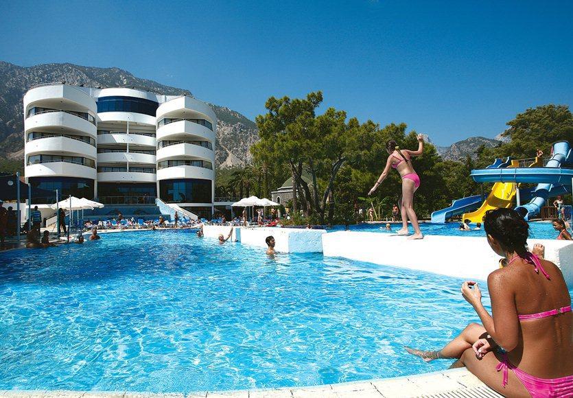 Catamaran Quality Times Hotel Kemer Exterior photo