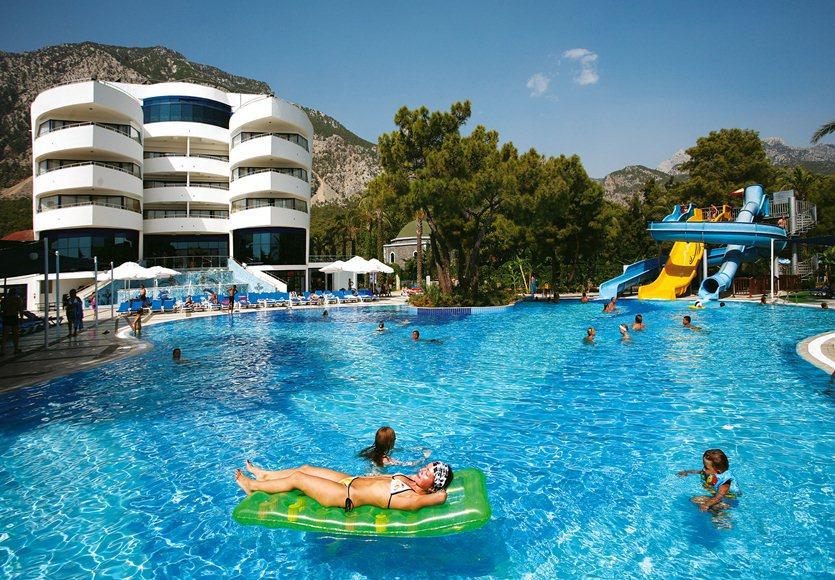 Catamaran Quality Times Hotel Kemer Exterior photo