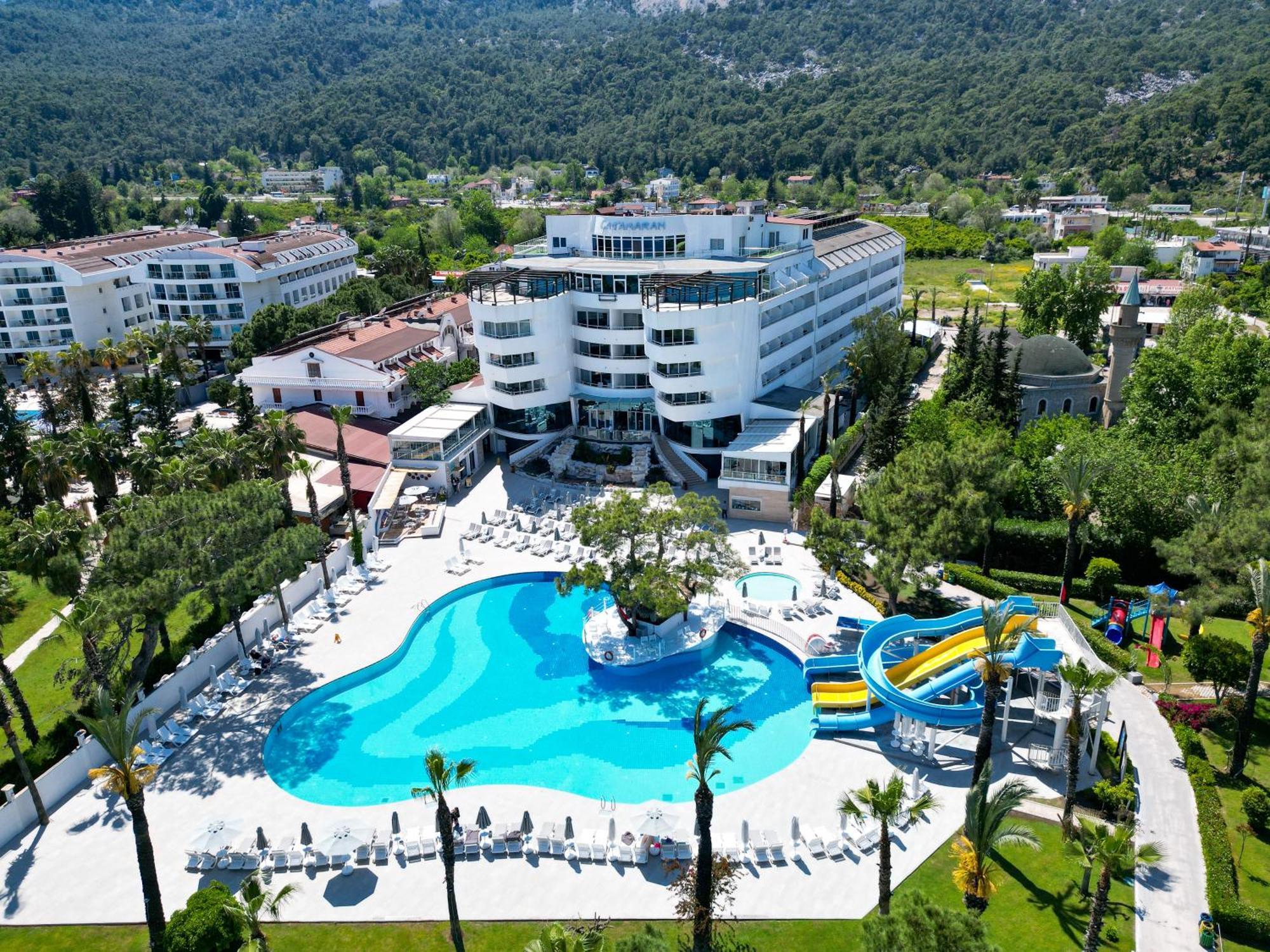 Catamaran Quality Times Hotel Kemer Exterior photo